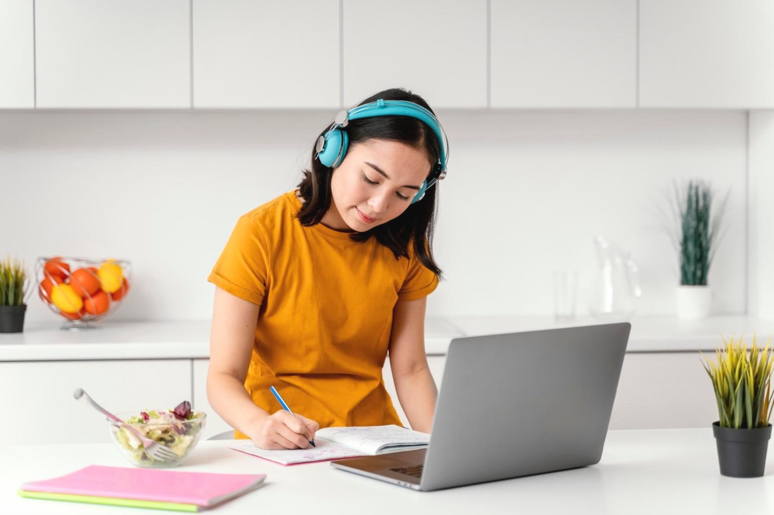 Finanzmarktanalyse am Bildschirm